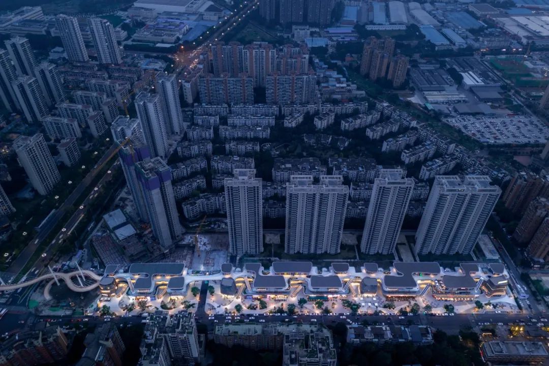 Aedas新作 | 成都超线公园，2.4公里空中绿脉重写公共空间定义