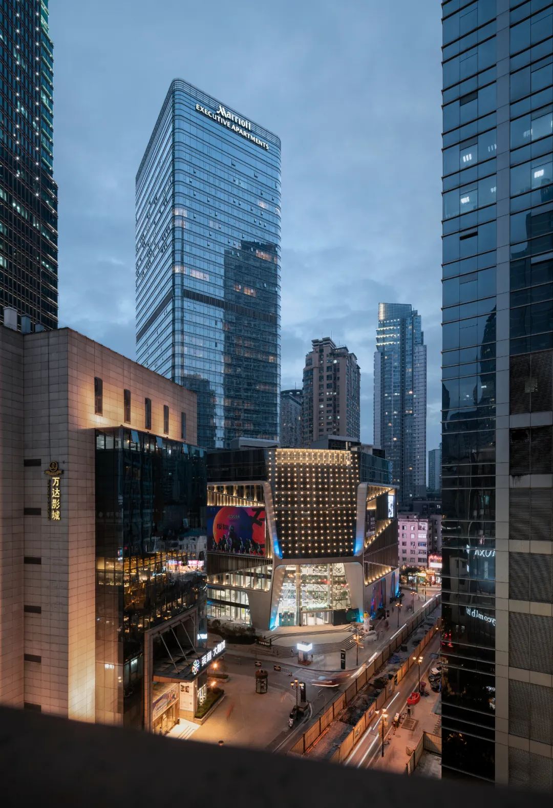 资讯 | 澳贸委助力,多方齐聚重庆印象城,“提案”品质城市生活