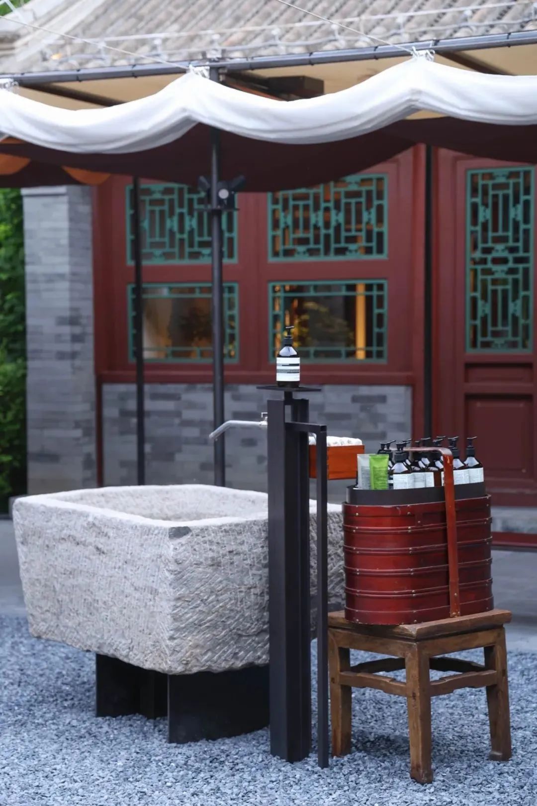 汲取在地文化灵魂，Aesop伊索的门店美学探索