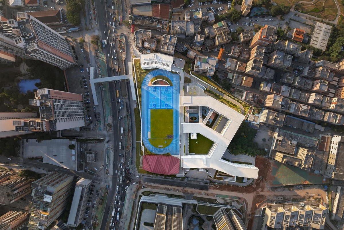 深圳市龙华区外国语学校福城校区