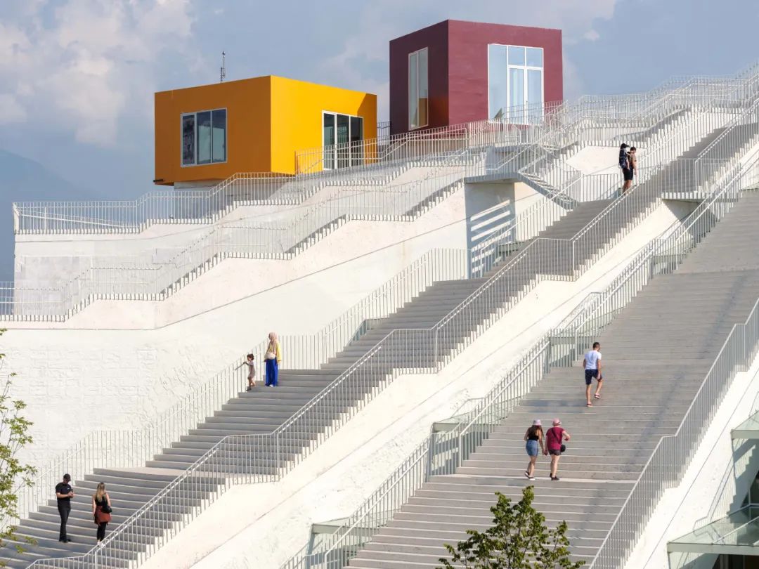 巧塑垂直空间，赋能城市活力，MVRDV 楼梯设计精选