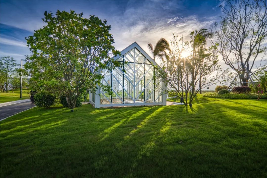 山水间的极致生活 | 世茂碧海银湖