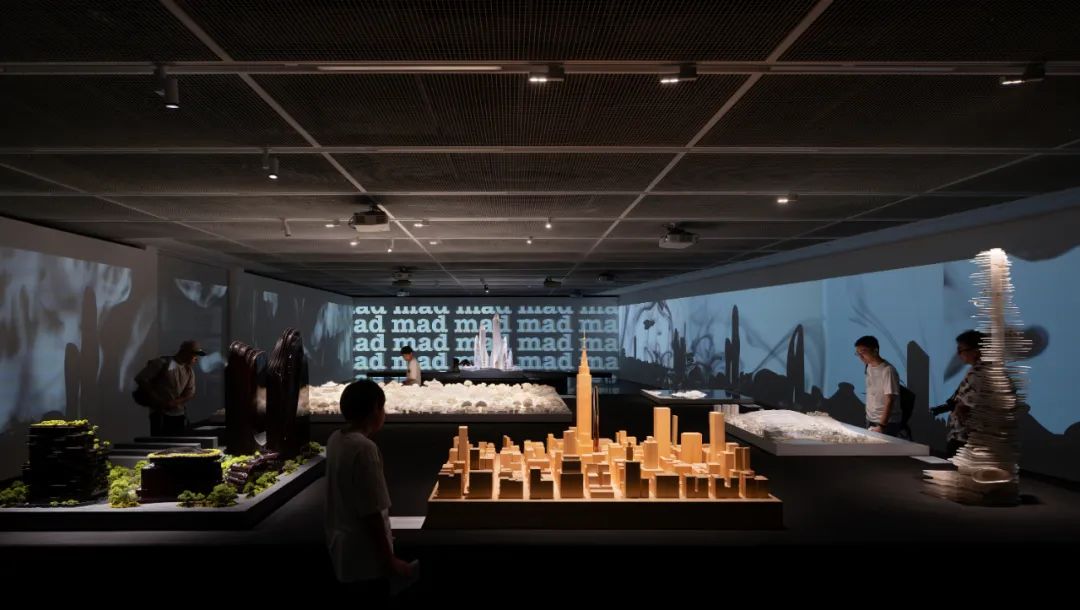 《马岩松：流动的大地》大展深圳开幕