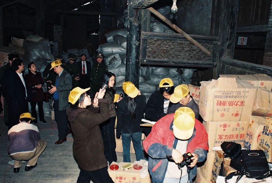 何智亚：重庆，30年间的城市影像记录与观察